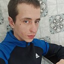 Знакомства: Андрей, 27 лет, Богданович