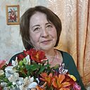 Знакомства: Лидия, 70 лет, Холмская