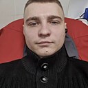 Знакомства: Юрий, 28 лет, Охотск