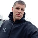 Знакомства: Юра, 31 год, Новопавловск