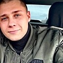 Знакомства: Артём, 25 лет, Степногорск