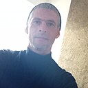 Знакомства: Иван, 39 лет, Магадан