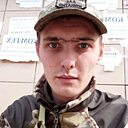 Знакомства: Васек, 26 лет, Николаев