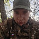 Знакомства: Евгений, 24 года, Белгород