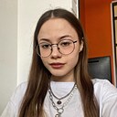Знакомства: Милена, 18 лет, Казань