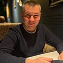 Знакомства: Виталик, 33 года, Петрозаводск