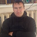 Знакомства: Виталий, 33 года, Шигоны