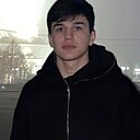 Знакомства: Кирилл, 20 лет, Алчевск