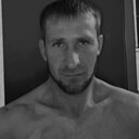 Знакомства: Евгений, 35 лет, Холмская