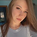 Знакомства: Леся, 24 года, Зеленогорск (Красноярский Край)