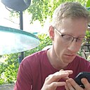 Знакомства: Антон, 32 года, Москва