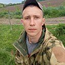 Знакомства: Ваня, 23 года, Новопавловск