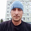 Знакомства: Максим, 40 лет, Узда