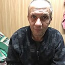 Знакомства: Евгений, 43 года, Магадан