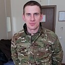 Знакомства: Иван, 37 лет, Амвросиевка