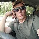 Знакомства: Евгений, 29 лет, Луганск