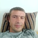 Знакомства: Андрій, 38 лет, Храдец-Кралове