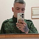 Знакомства: Денис, 27 лет, Лунинец