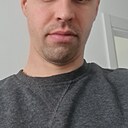 Знакомства: Cosmin, 33 года, București