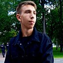 Знакомства: Максим, 18 лет, Кострома