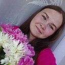 Знакомства: Ангелина, 19 лет, Екатеринбург