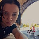 Знакомства: Катя, 22 года, Москва