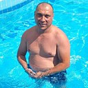 Знакомства: Счастливчик, 42 года, Заводоуковск