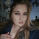 Знакомства: Валюша, 22 года, Санкт-Петербург
