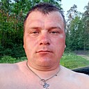 Знакомства: Иван, 37 лет, Луга