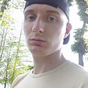 Знакомства: Дмитрий, 24 года, Миоры