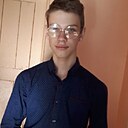 Знакомства: Дима, 18 лет, Гомель