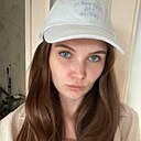 Знакомства: Лена, 20 лет, Северск