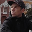 Знакомства: Роман, 35 лет, Лисичанск