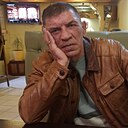 Знакомства: Алексей, 49 лет, Магадан