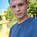 Знакомства: Михаил, 18 лет, Спасск