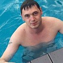 Знакомства: Александр, 35 лет, Петропавловск-Камчатский