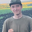 Знакомства: Максим, 20 лет, Краснозаводск