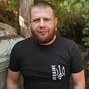 Знакомства: Максим, 37 лет, Мена