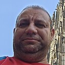 Знакомства: Robert, 43 года, București