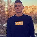 Знакомства: Adrian, 23 года, București