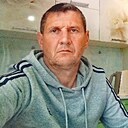 Знакомства: Александр, 48 лет, Омутнинск