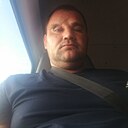 Знакомства: Виталий, 33 года, Старый Оскол