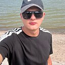 Знакомства: Valentin, 23 года, Азов