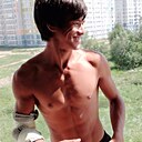 Знакомства: Илья, 30 лет, Черногорск