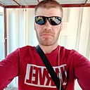 Знакомства: Denis, 38 лет, Нижний Тагил