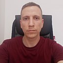 Знакомства: Арсений, 33 года, Челябинск