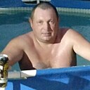 Знакомства: Александр, 45 лет, Волхов