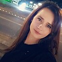 Знакомства: Ксения, 30 лет, Пятигорск