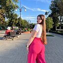 Знакомства: Ирина, 18 лет, Вольск