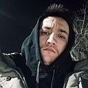 Знакомства: Олег, 23 года, Москва